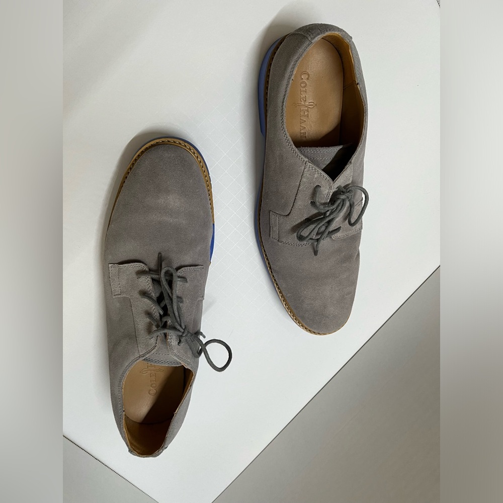 Cole Haan Mens 10.5 Suede Shoes